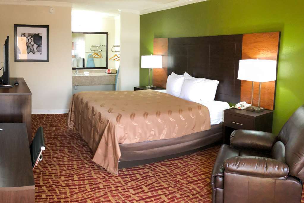 Quality Inn Forrest City I-40 Room photo